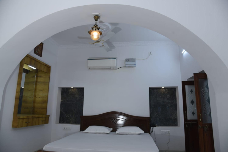 Others 2, Hotel Swagatam, Bikaner