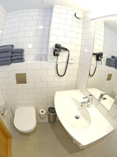 Bathroom 4, Nya Varvet Studios, Göteborg