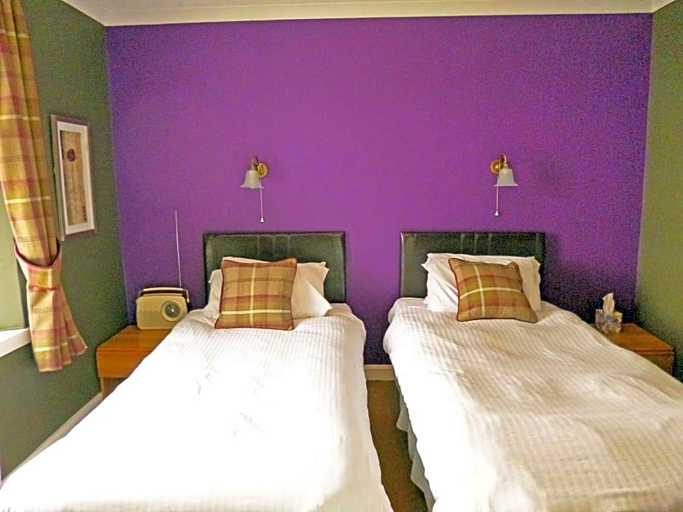 Bedroom 4, The Argyll Hotel, Highland