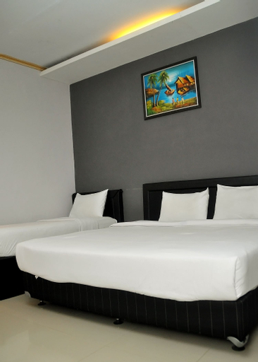 Hotel Purnama Mulia - Tap to explore photos
