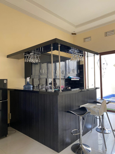 Food & Drinks, Villa Akasia Batu, Malang