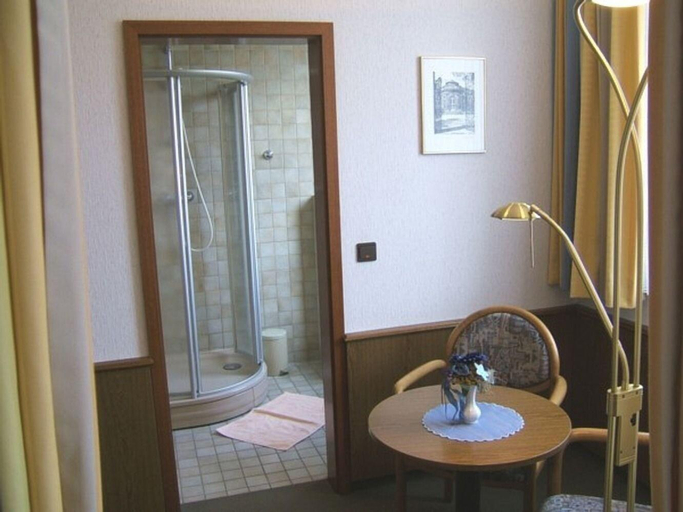 Bathroom, Hotel Lessing-Hof, Braunschweig