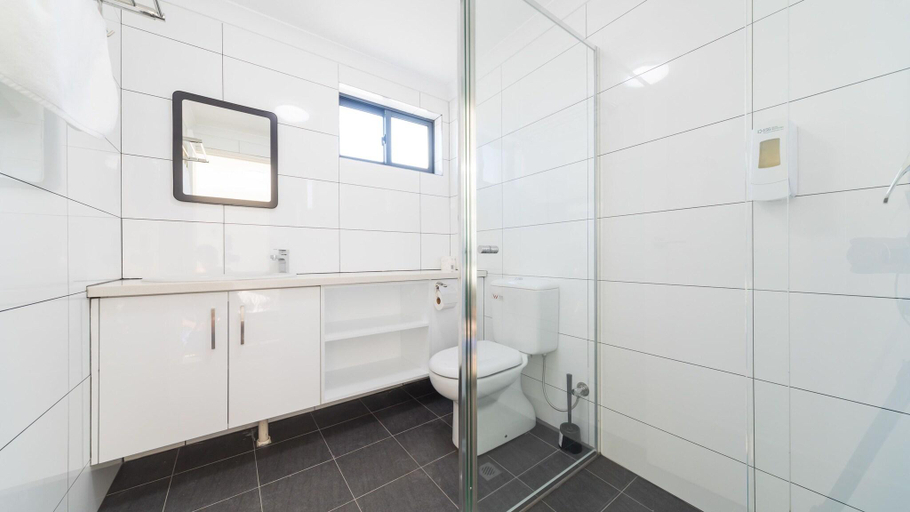Bedroom 4, Batavia Apartments, Perth