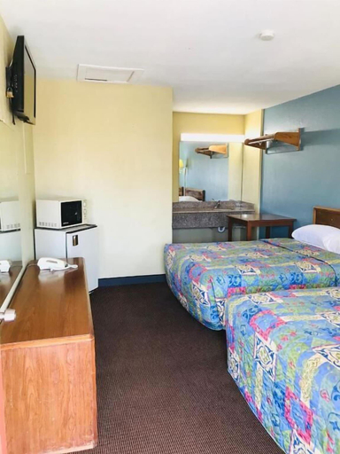 Bedroom 5, Roosevelt inn Motel, Bexar
