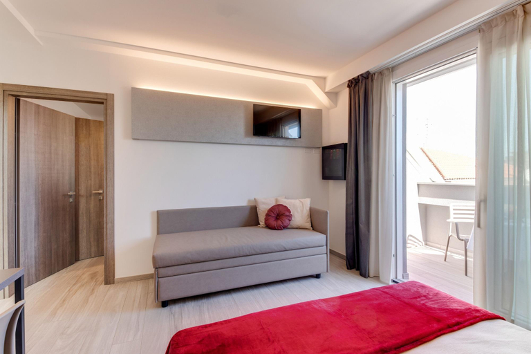 Bedroom 4, Romagna Suite Hotel, Forli' - Cesena