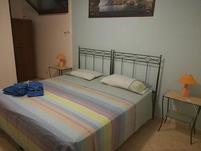 Bedroom 2, B&B Bellavista, Lecce