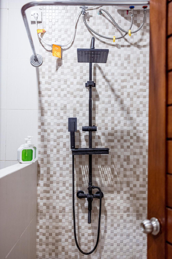 Bathroom 3, Light House Residence Denpasar Bali, Denpasar