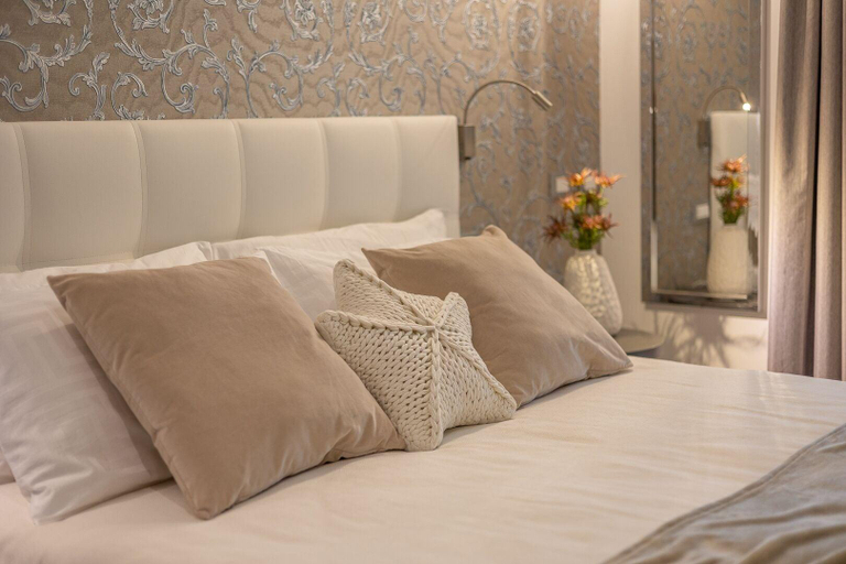Bedroom 4, Romagna Suite Hotel, Forli' - Cesena