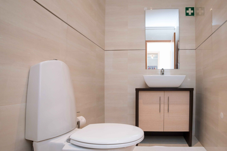 Bathroom 4, Portimão Elegant House by Homing, Portimão