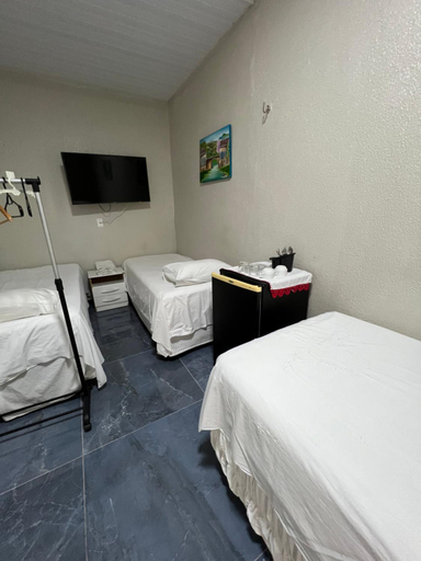 Bedroom 14
