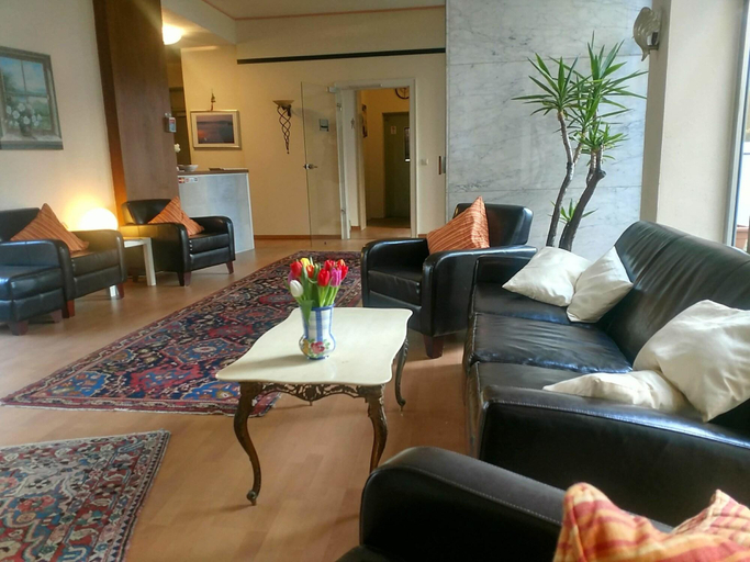 Public Area 2, Schloss Hotel Benrath, Düsseldorf