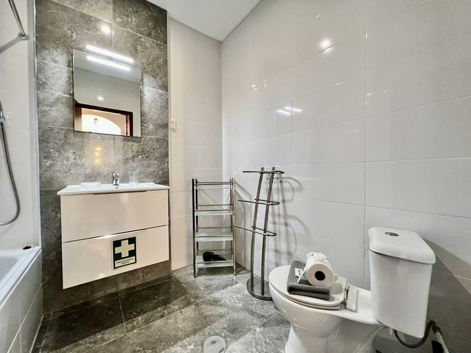 Bathroom 3, Albufeira Central 7 by Homing, Albufeira