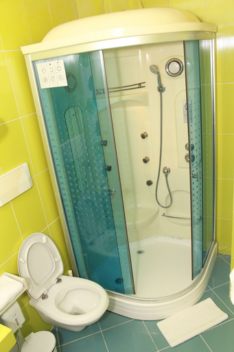 Bathroom 5, Theranda Boutique Hotel, Tiranës