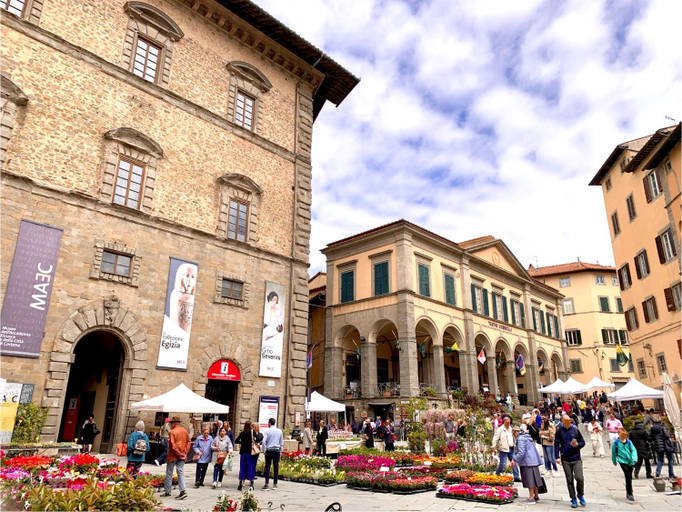 Exterior & Views 1, SIGNORELLI HOUSE, Arezzo