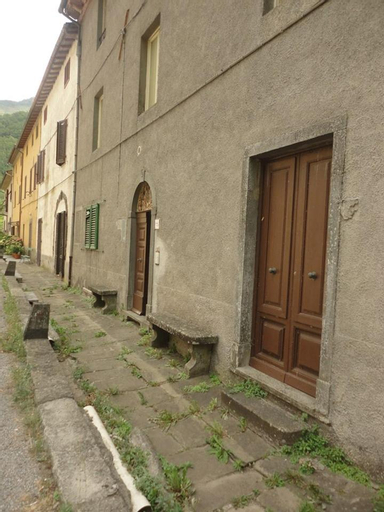 Casolare Puccini, Lucca