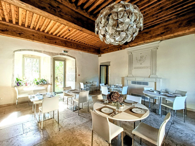 Food & Drinks 5, Les Chambres De La Renaissance, Ain