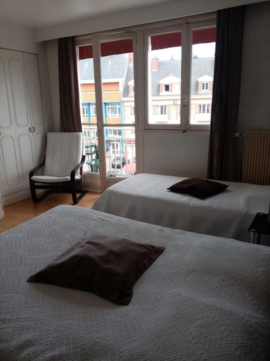 Bedroom 3, Hôtel De La Poste, Seine-Maritime
