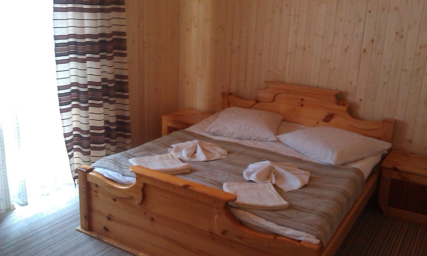 Bedroom 2, Zoriana, Iaremchans'ka