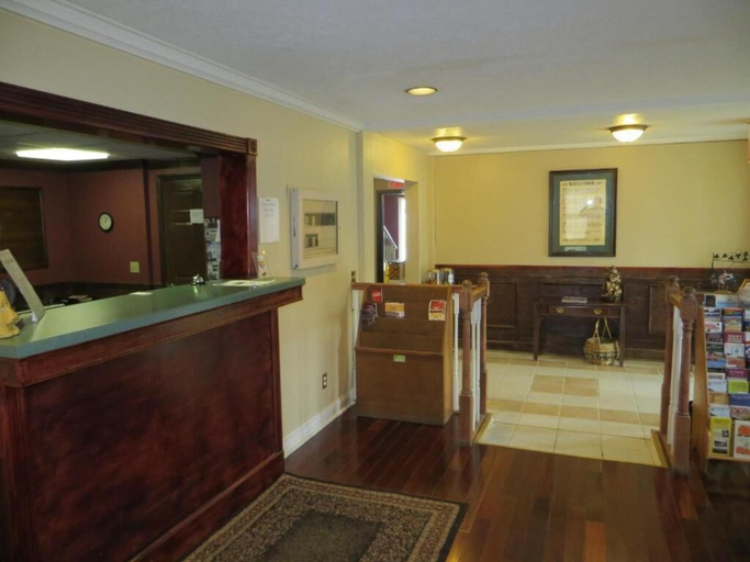 Public Area, Americourt Hotel, Carter