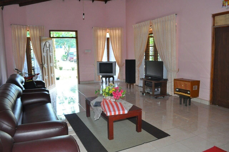 Public Area 2, Dil Lanka Safari Resort, Embilipitiya