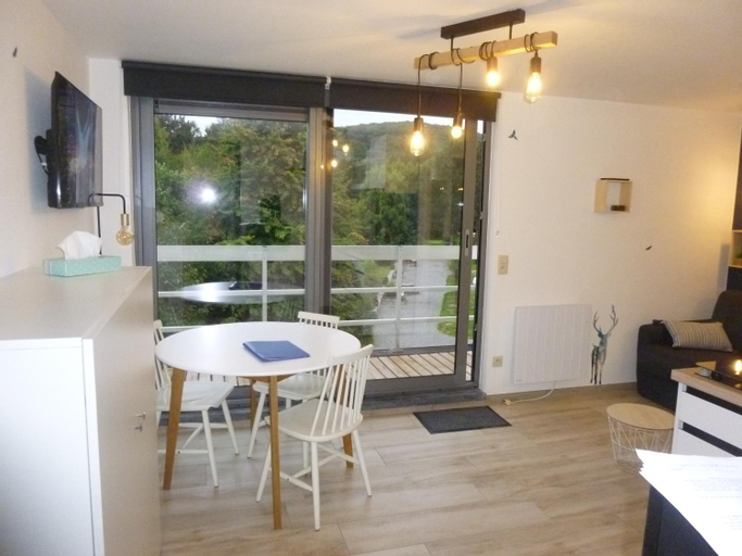 Dining Room 11