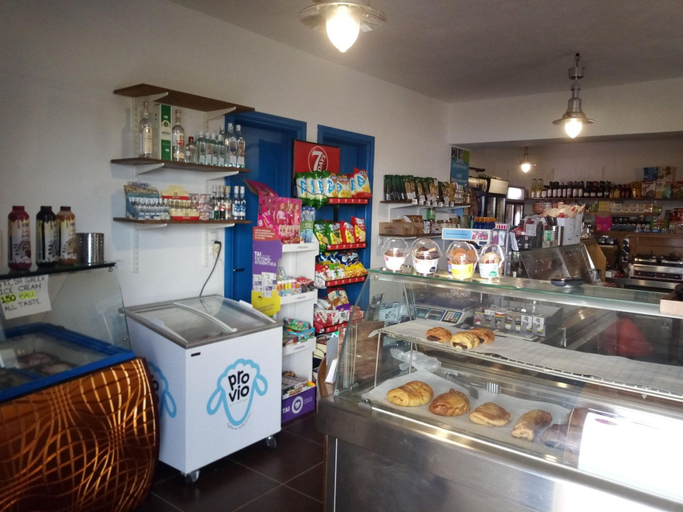 Food & Drinks 4, Ammoudia Studios, South Aegean