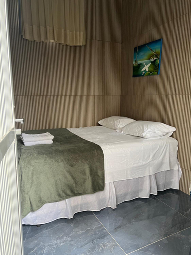 Bedroom 17