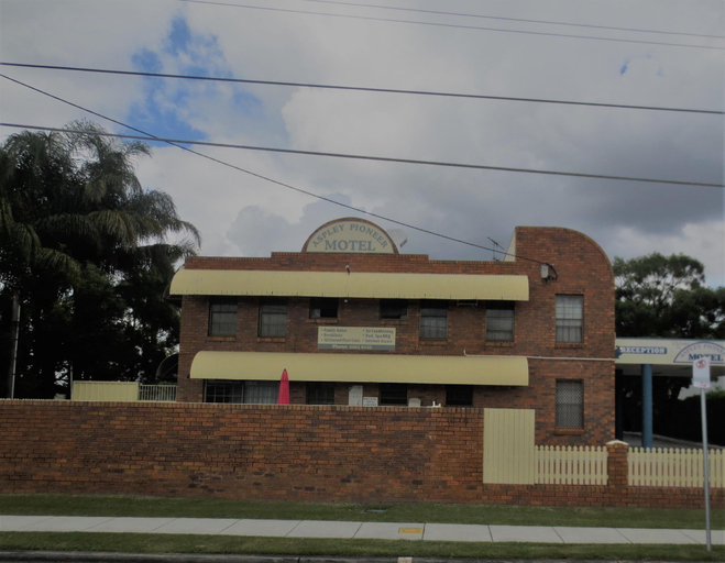 Exterior & Views, Aspley Pioneer Motel, Aspley