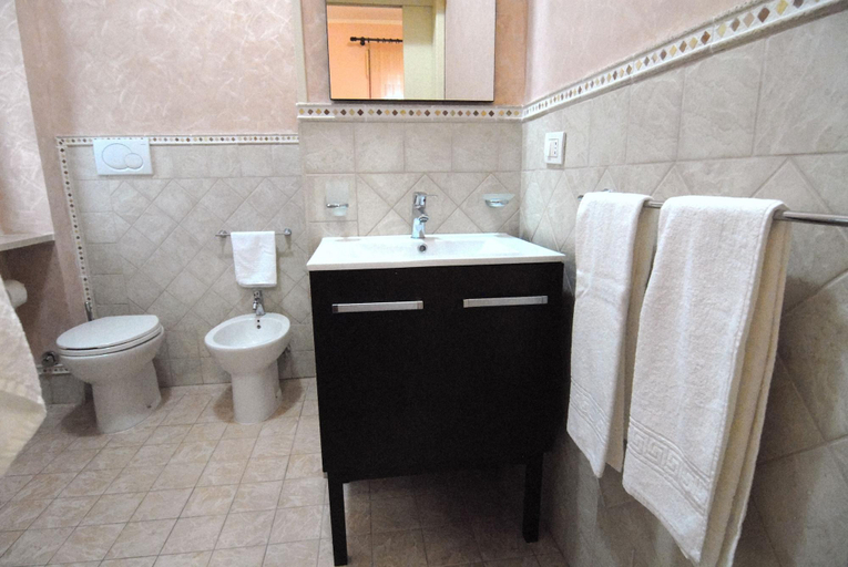 Bathroom 5, B&B Villa Vittoria, Lecce
