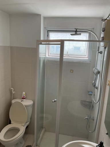 Bedroom, SEA 2-BR Unit with Free Parking near Mall of Asia, Parañaque