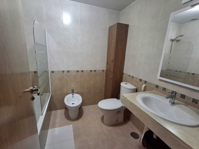 Bathroom 3, Onda Atlántica, Pontevedra