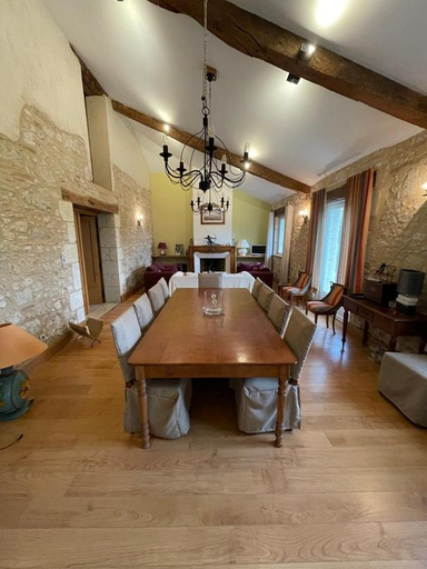 Others 2, LA FERME DE VILLENEUVE, Gers