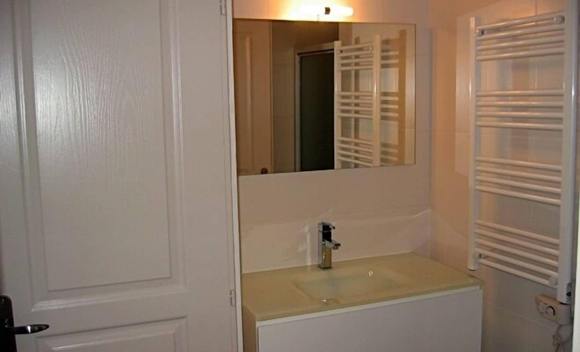 Bathroom 4, RÃ©sidence le Beau Site, Hautes-Pyrénées