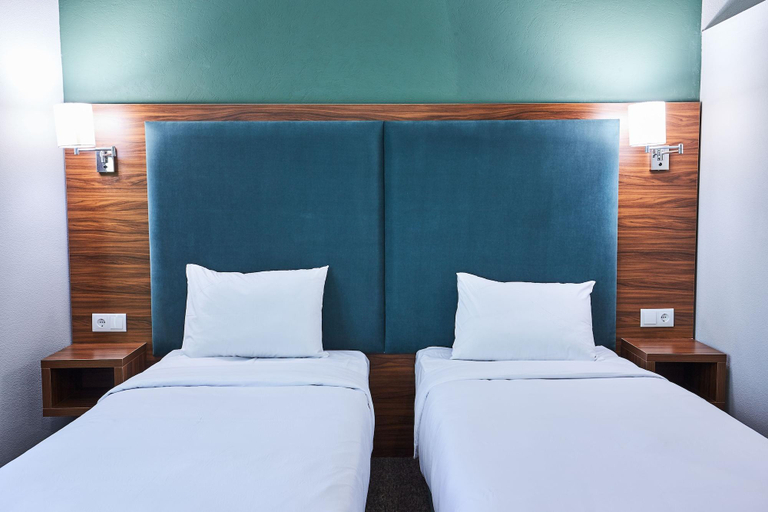 Bedroom 3, Green Tower Hotel, Tbilisi