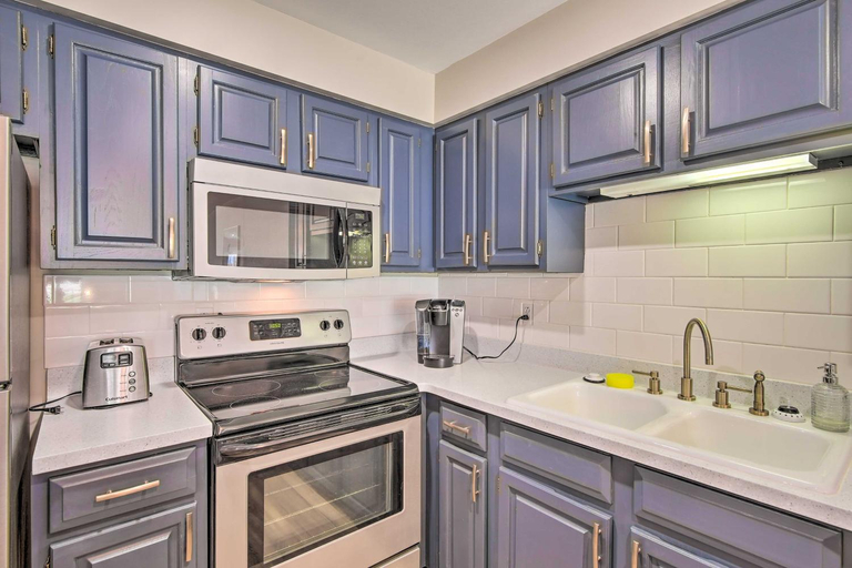 Modern Afton Condo at Shangri La Golf, Boat, Fish, Delaware