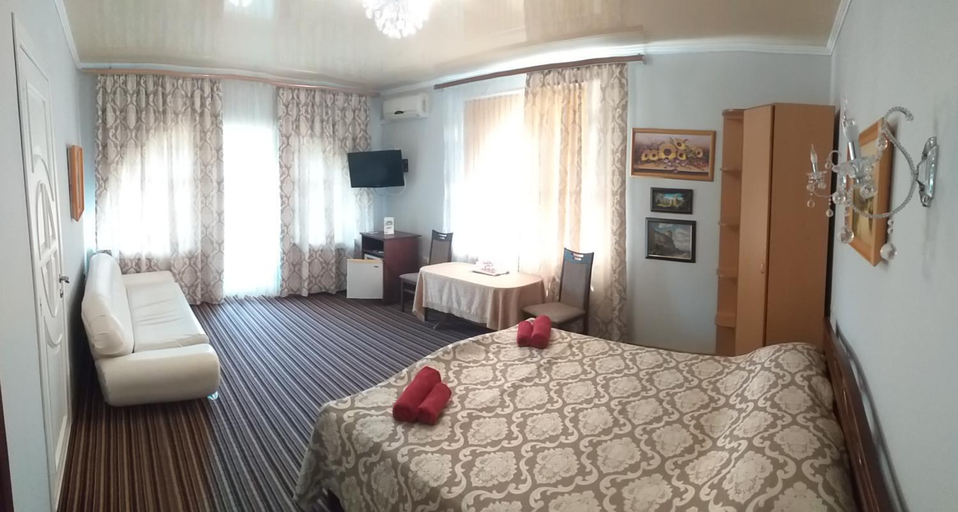 Bedroom 4, Fiesta, Bilhorod-Dnistrovs'kyi