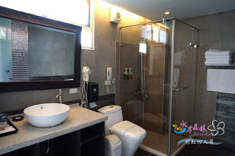Bathroom, River Forest Resort Hotel, Yilan