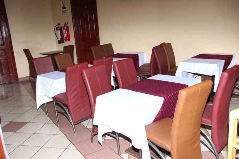 Food & Drinks 3, Hotel Barkley, Starehe