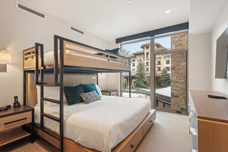 Bedroom 2, Snowmass Lux Getaway by Snowmass Vacations, Pitkin