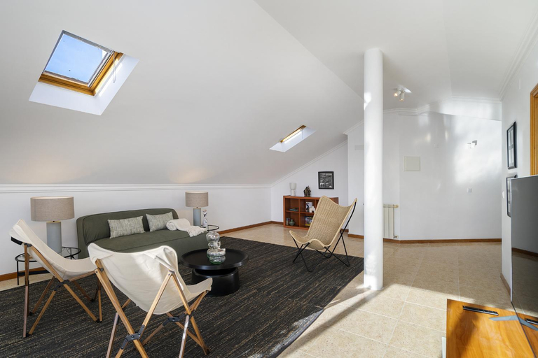 Facilities 4, WHome Surfer's Paradise Retreat: Digital Nomads & Remote Workers, Mafra