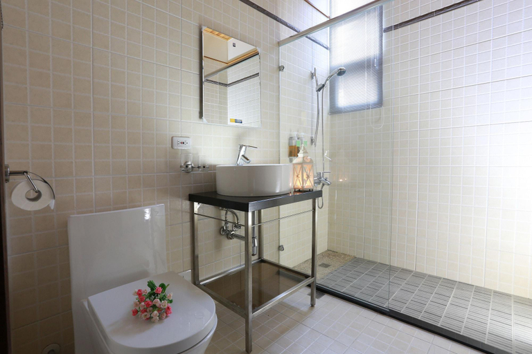 Bathroom 4, Sun Hola Villa, Yilan