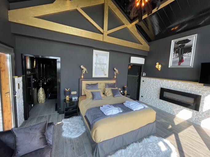 Bedroom 2, Plaisir d'Eymet du Domaine des Hauts de Rouquette, Dordogne