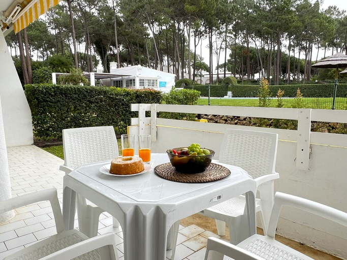 Others 5, Vilamoura Nautilus With Pool by Homing, Loulé