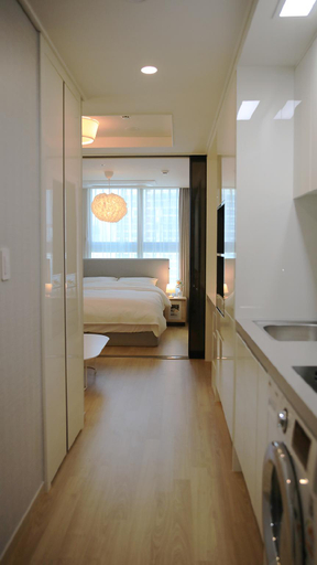 Dining Room 10