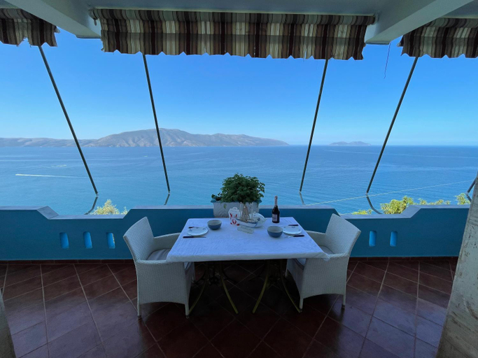 Others 5, Vila Pashaj Vlore, Vlorës