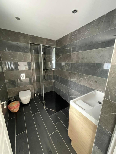 Bathroom 4, Maxima Sunset, Var