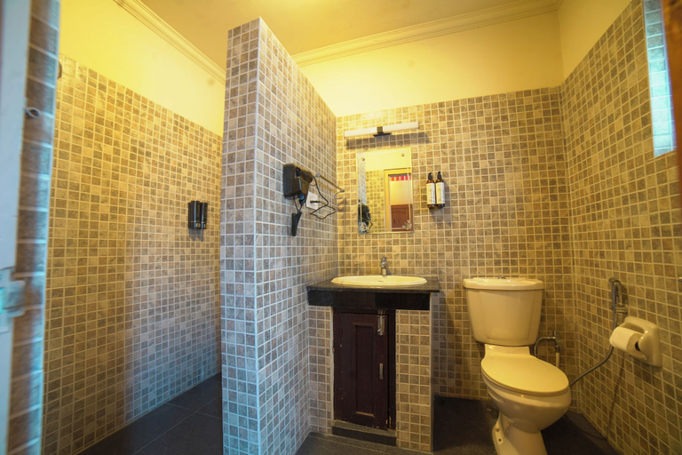 Bathroom 4, Treenz Lite Paro, Wangchang
