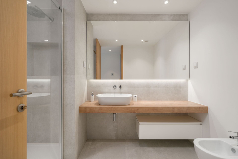 Bathroom 3, Lagos Deluxe 1 With Pool by Homing, Lagos