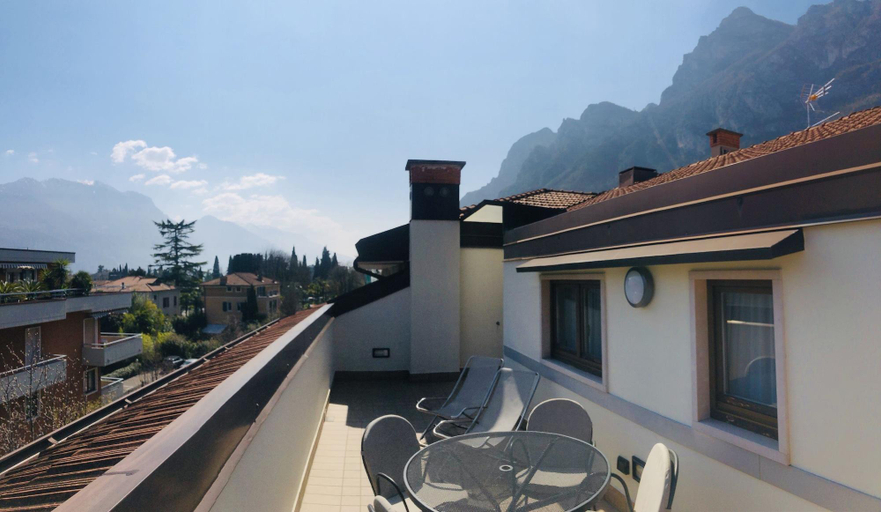 Bedroom 3, Residence Alle Palme, Trento