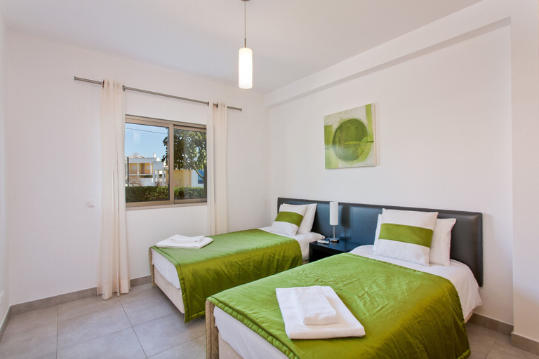 Bedroom 2, Albufeira Sunny Apartment 3 by Homing, Albufeira